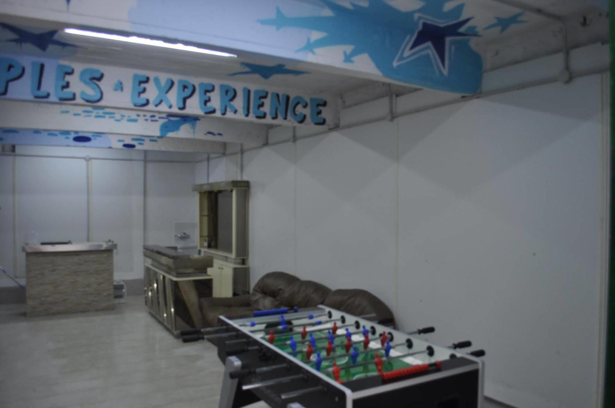 Hostel Experience - Age Limit 18-28 Napels