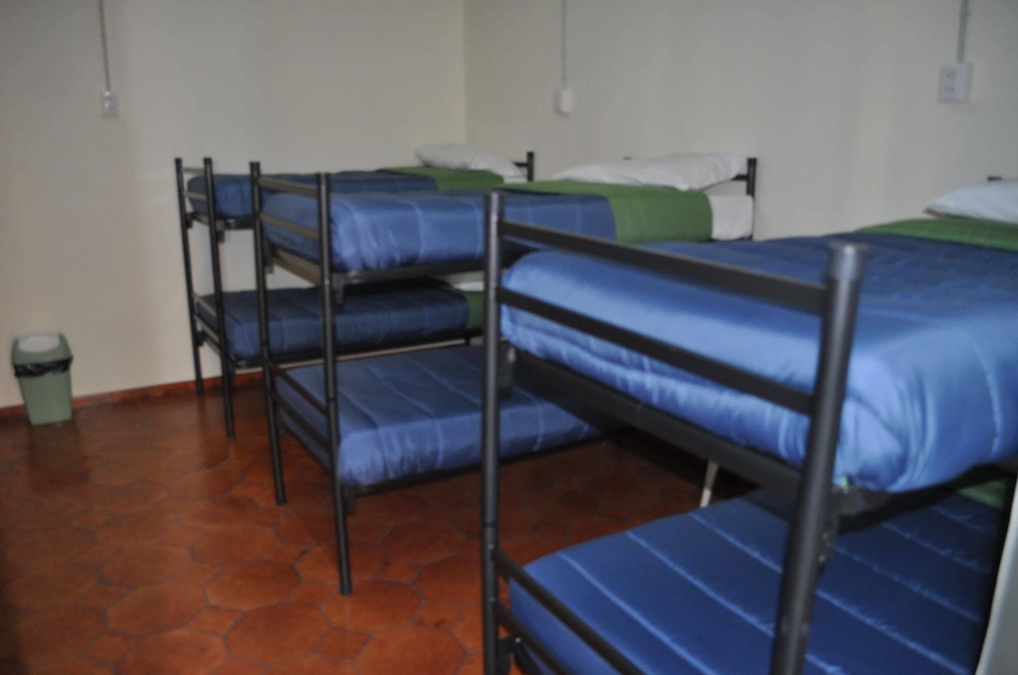 Hostel Experience - Age Limit 18-28 Napels